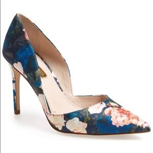 Floral pump shoes